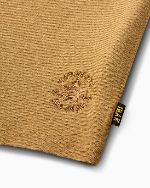 Camiseta Gold Standard de Converse x IRAK NYC