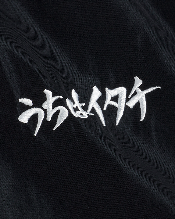 Chaqueta Itachi Andover de Converse x NARUTO SHIPPUDEN
