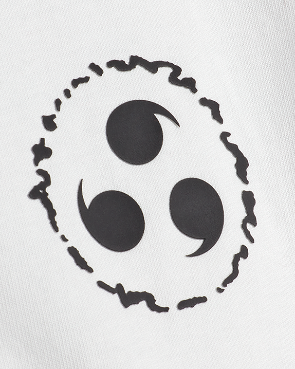 Camiseta Sasuke de Converse x NARUTO SHIPPUDEN