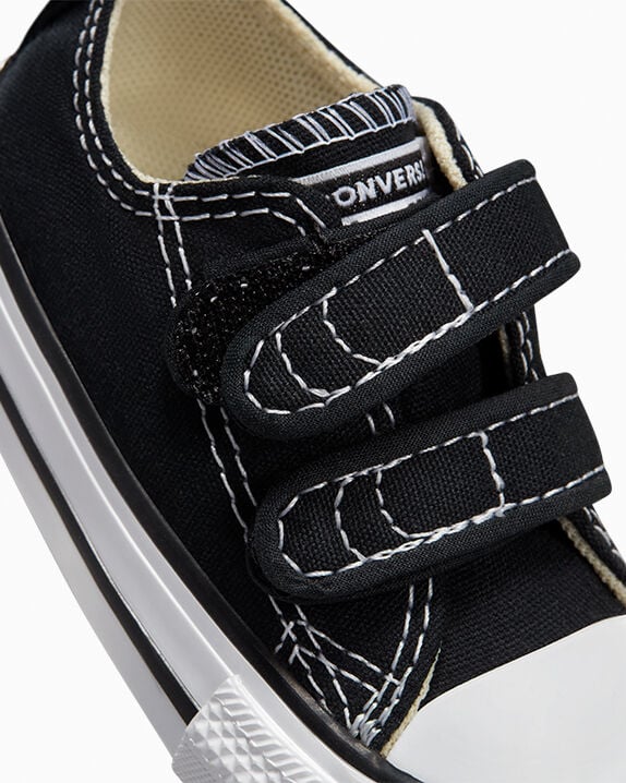 Converse Chuck Taylor All Star 2V Low Top para bebés y niños pequeños