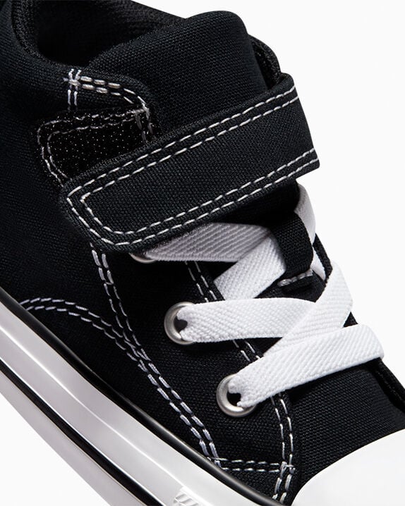 Chuck Taylor All Star Malden Street Mid Top