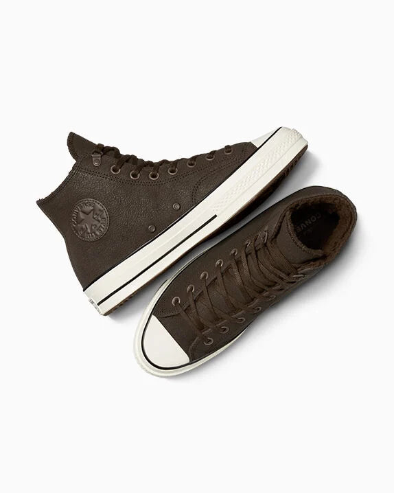 Chuck 70 Distressed Leather High Top