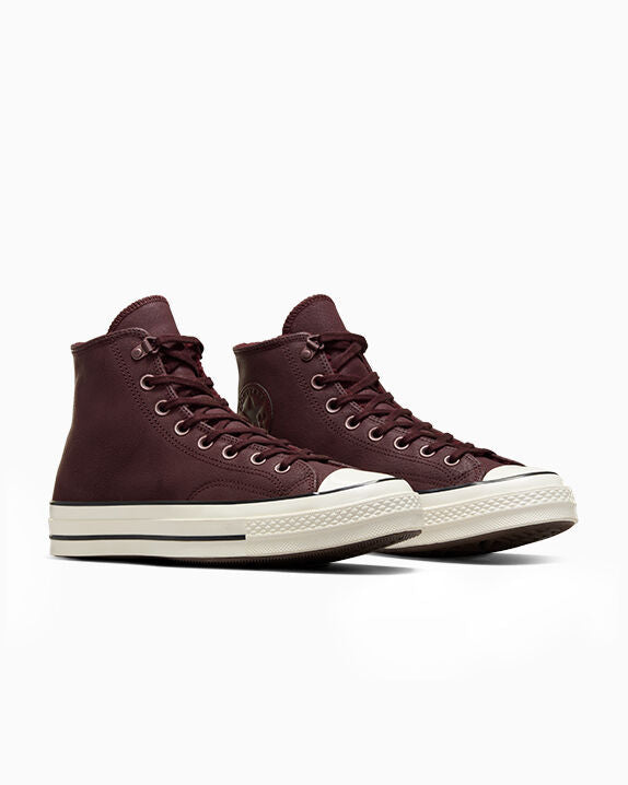 Chuck 70 Distressed Leather High Top