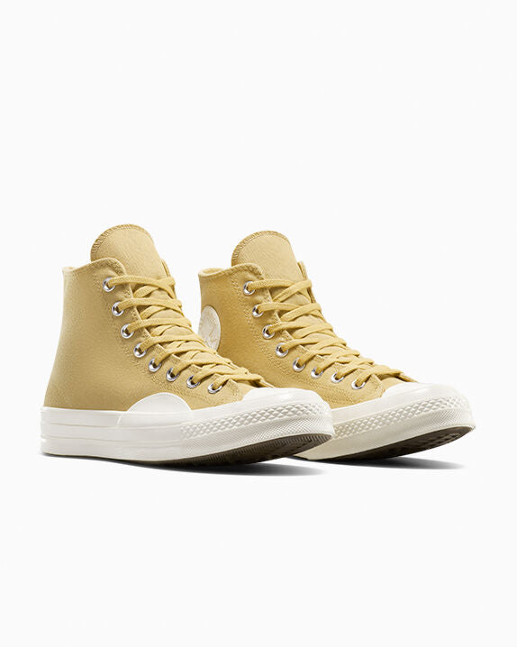Chuck 70 de caña alta texturizada