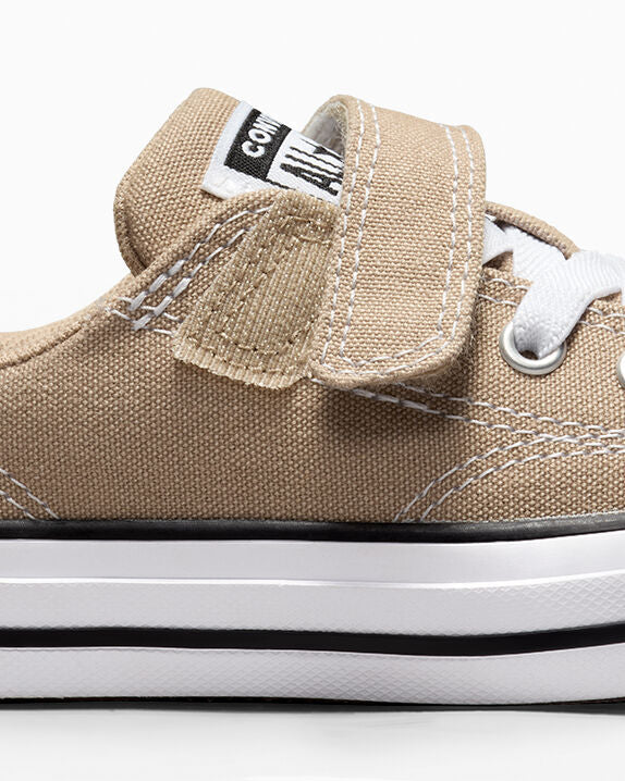 Chuck Taylor All Star Malden Street Easy-On Low Top
