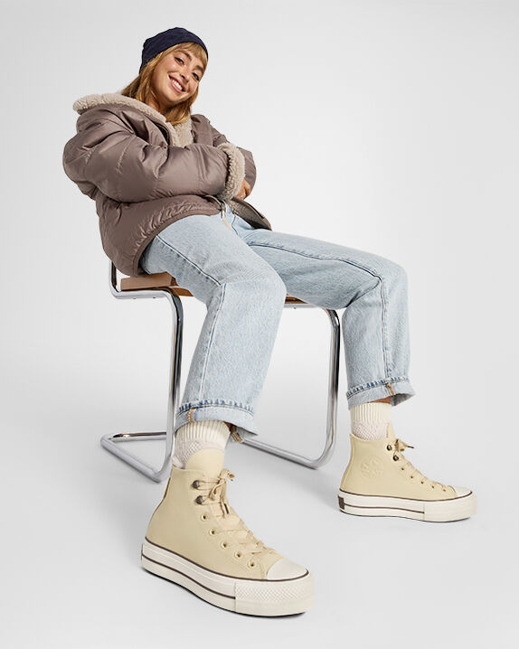 Chuck Taylor All Star Lift Platform - Zapatillas altas de cuero resistente a la intemperie