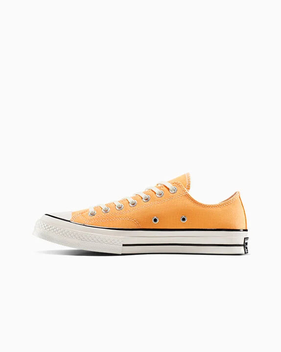 Chuck 70 Low Top Seasonal Bananas/Egret/Black