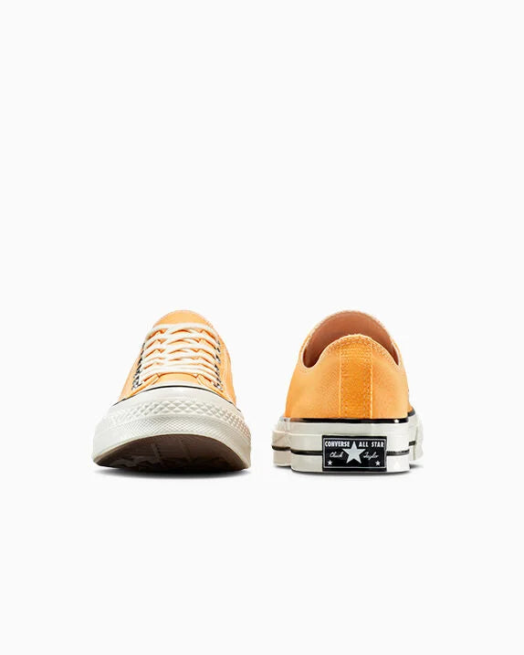 Chuck 70 Low Top Seasonal Bananas/Egret/Black