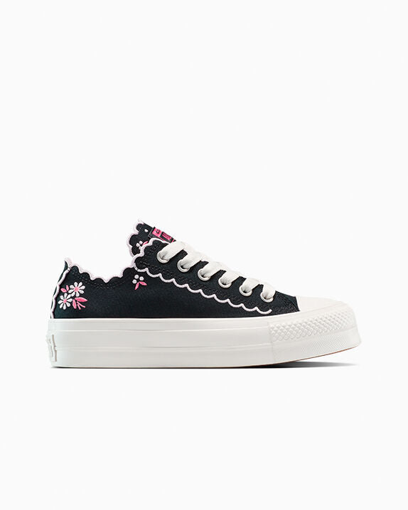 Chuck Taylor All Star Lift Platform Zapatillas bajas con flores bordadas