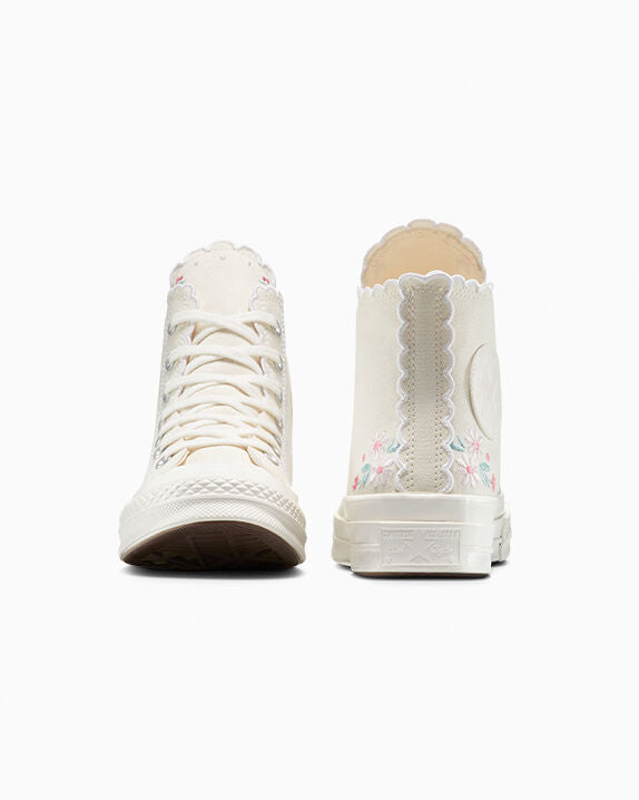 Chuck 70 bordado de caña alta
