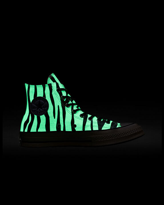 Chuck 70 Zapatillas altas con estampado de cebra que brillan en la oscuridad