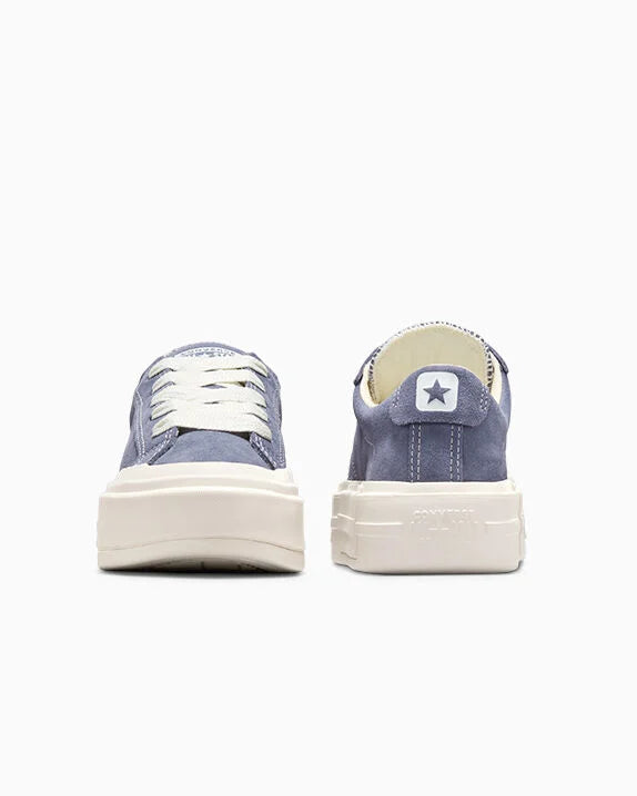 Converse Cruise Suede Low Top 