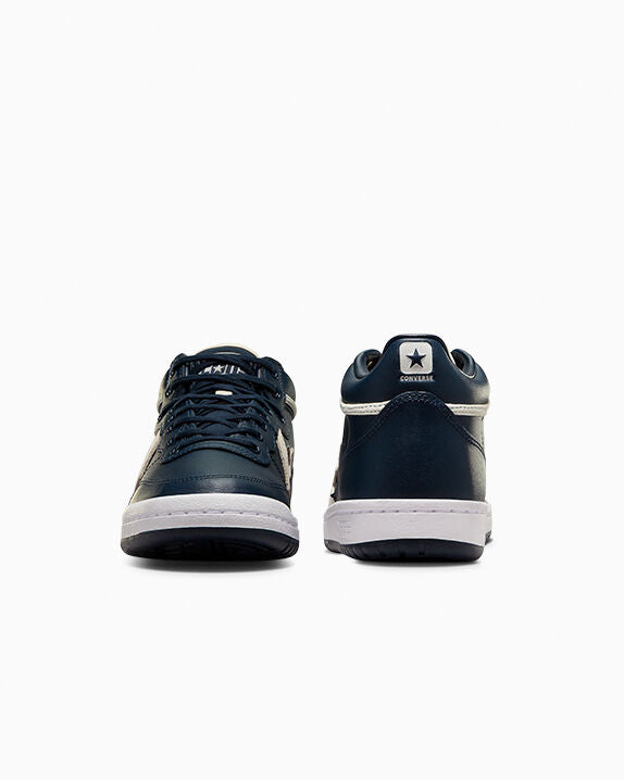 CONS Fastbreak Pro Leather &amp; Nubuck Mid Top 
