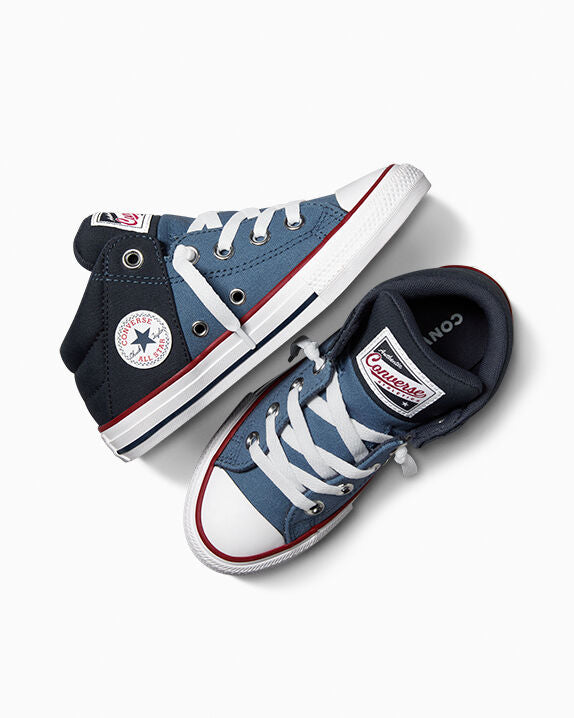 Chuck Taylor All Star Axel Mid Top 