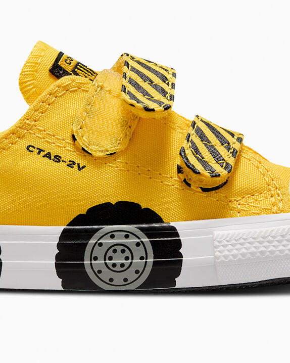 Chuck Taylor All Star Construction Truck Easy-On Low Top 