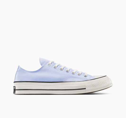 Chuck 70 Low Top Seasonal Blueberry Ice/Egret/Black