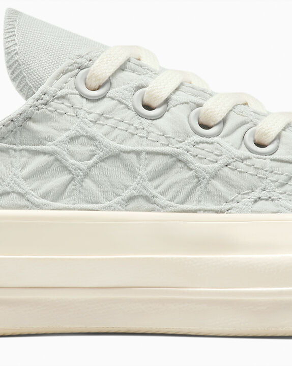 Chuck 70 Texturizado de caña baja 