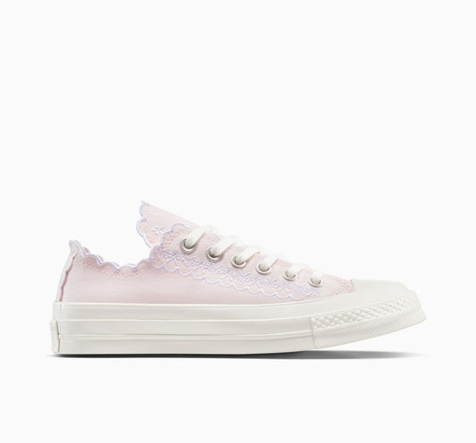 Chuck 70 bordado de caña baja 