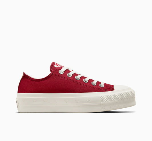 Chuck Taylor All Star Lift Platform de caña baja para el Día de San Valentín 