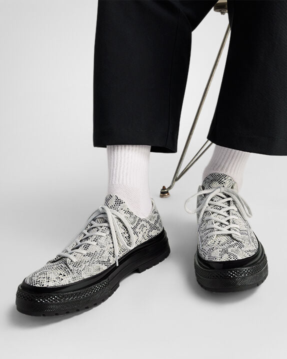 Chuck 70 Formal Suede Snake Print Low Top 